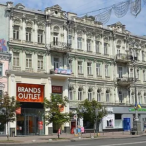  Хостел Lucky на крещатике Украина